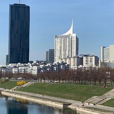 Uno City, Donauinsel Appartamento Vienna Esterno foto