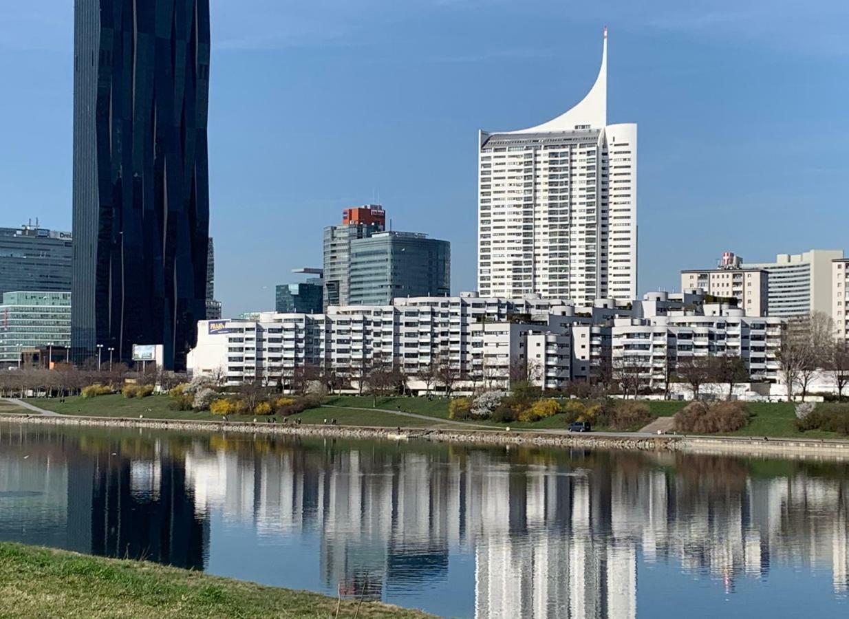 Uno City, Donauinsel Appartamento Vienna Esterno foto